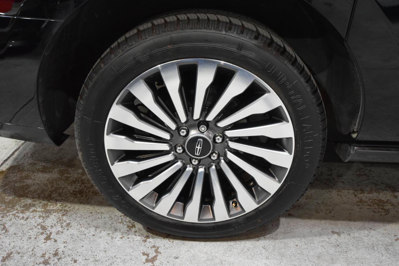 Used 2018 Lincoln Navigator L Reserve w/ Technology Package AWD/4WD image 61