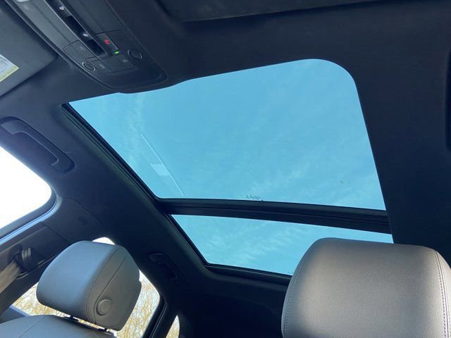 Certified 2023 Audi Q3 2.0T Premium w/ Convenience Package image 17