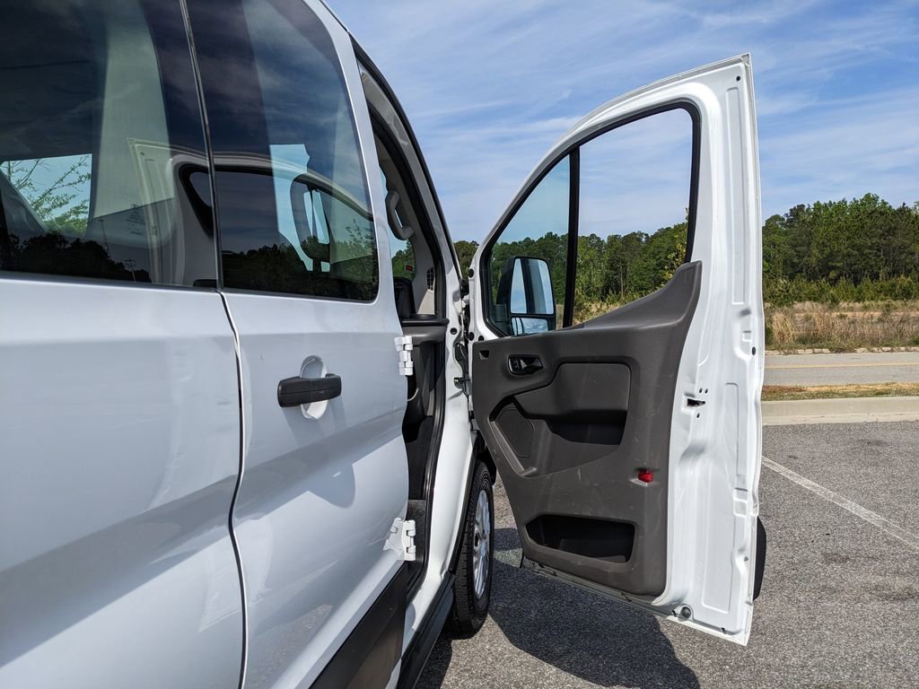 Used 2021 Ford Transit 350 XLT image 45