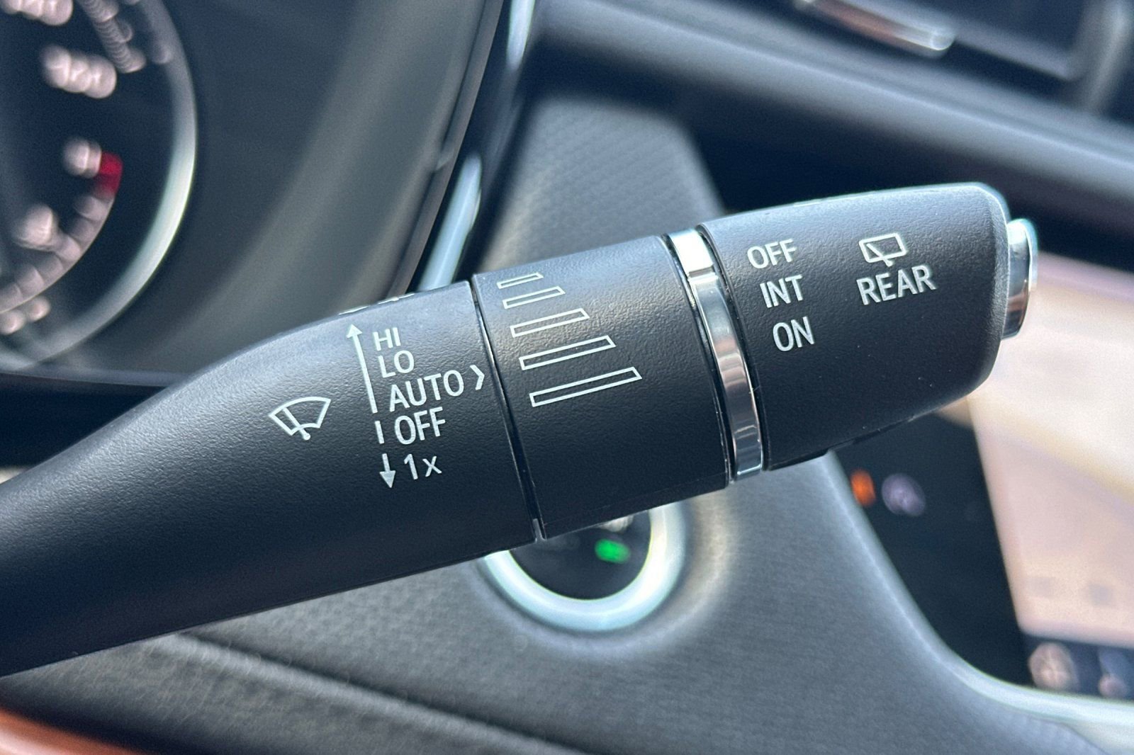 Certified 2023 Cadillac XT5 Premium Luxury image 39