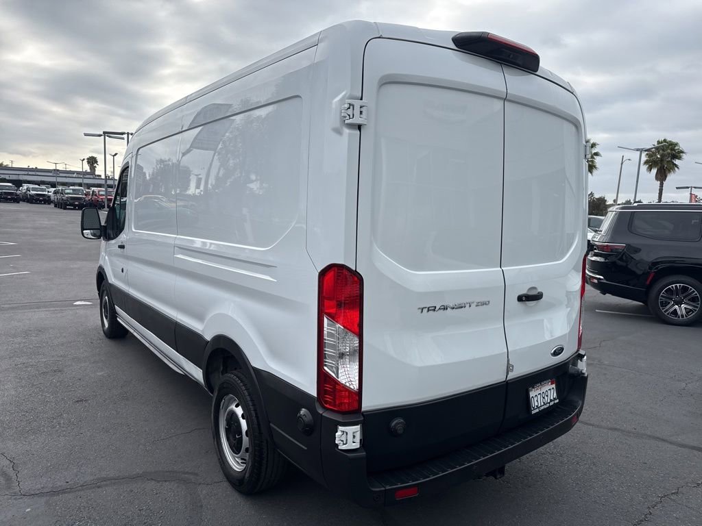 Used 2020 Ford Transit 250 Medium Roof w/ Load Area Protection Package RWD image 5