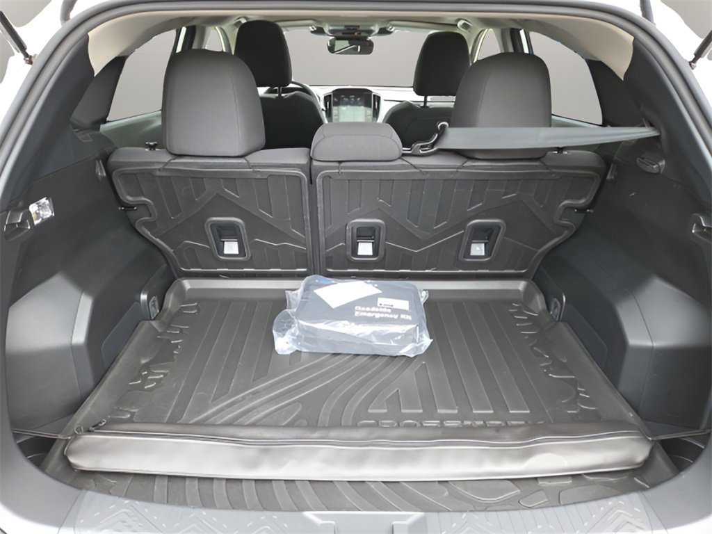 Used 2024 Subaru Crosstrek 2.0i Premium image 16