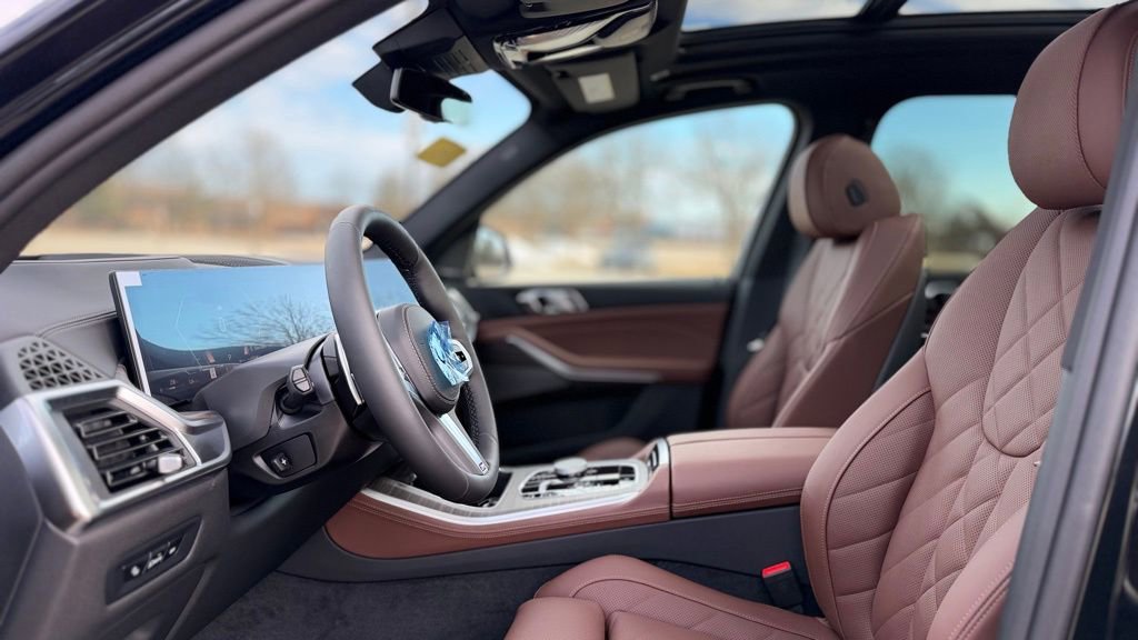 New 2026 BMW X5 xDrive40i w/ M Sport Package image 16