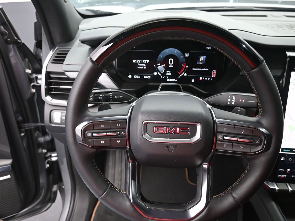 Used 2025 GMC Acadia AT4 w/ Super Cruise Package image 6