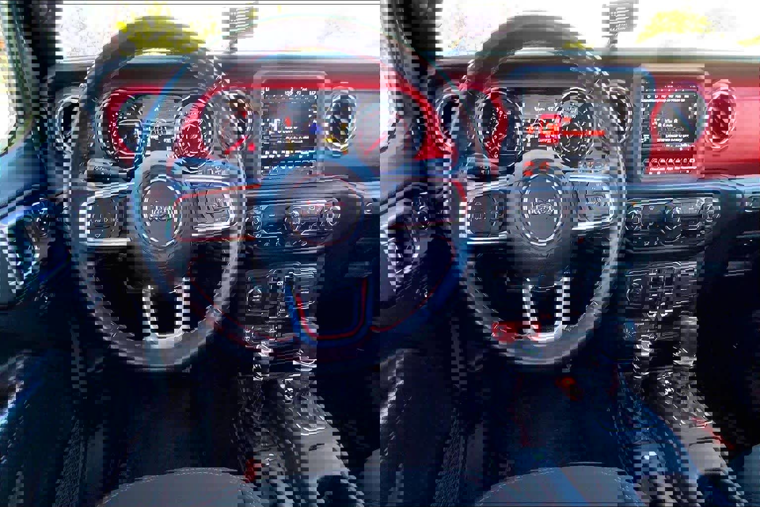 Used 2021 Jeep Wrangler Unlimited Rubicon AWD/4WD image 6