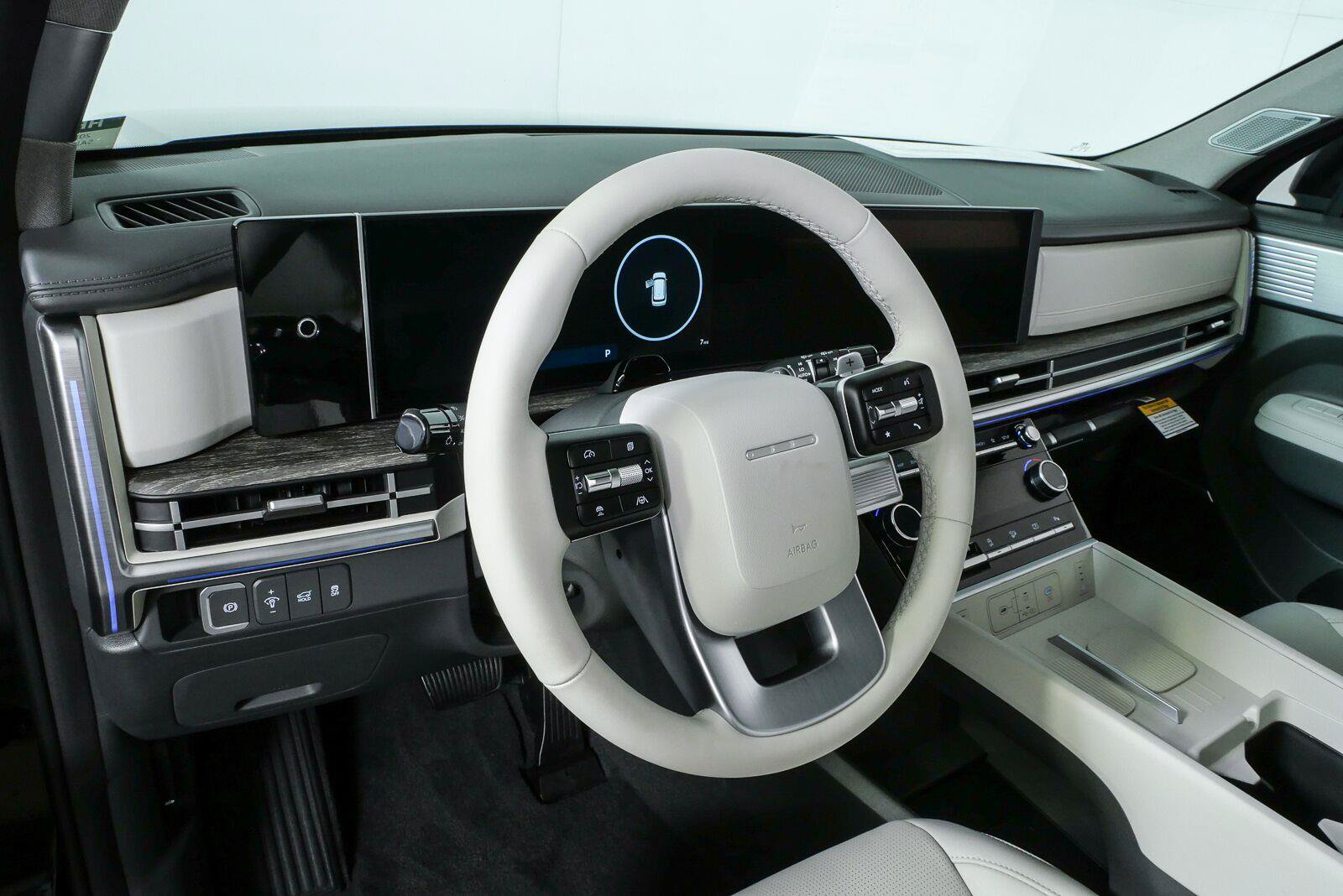 New 2026 Hyundai Santa Fe Limited FWD image 4