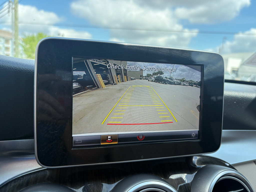 Used 2018 Mercedes-Benz C 300 Sedan image 17