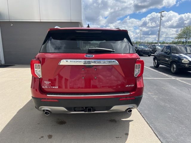 Used 2024 Ford Explorer Limited w/ Equipment Group 301A AWD/4WD image 11