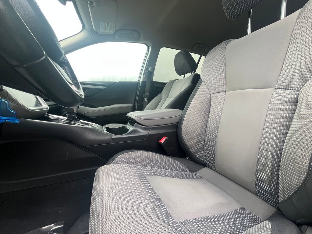 Used 2023 Subaru Outback Premium AWD/4WD image 24