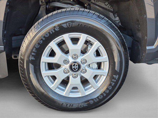 Used 2024 Toyota Tacoma SR5 RWD image 23