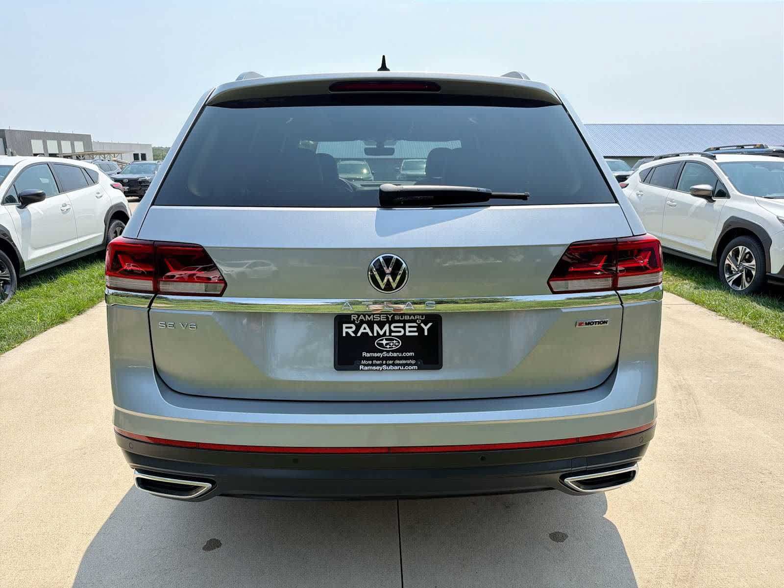 Used 2022 Volkswagen Atlas SE w/ Panoramic Sunroof Package AWD/4WD image 5