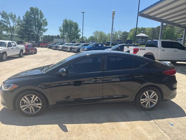 Used 2018 Hyundai Elantra SEL FWD image 2