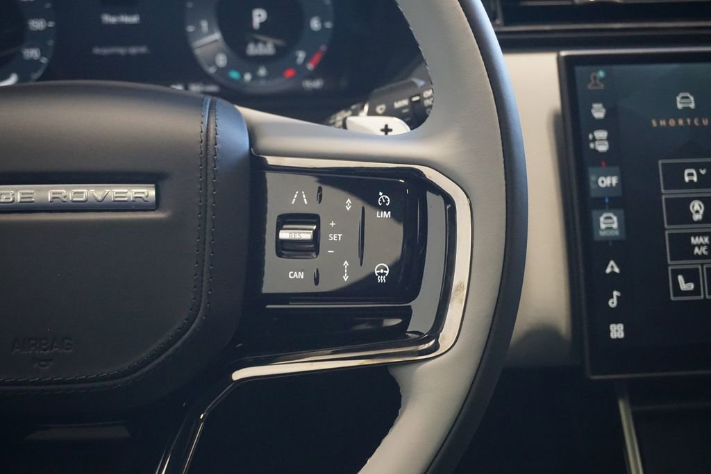 New 2026 Land Rover Range Rover Velar Dynamic SE image 13