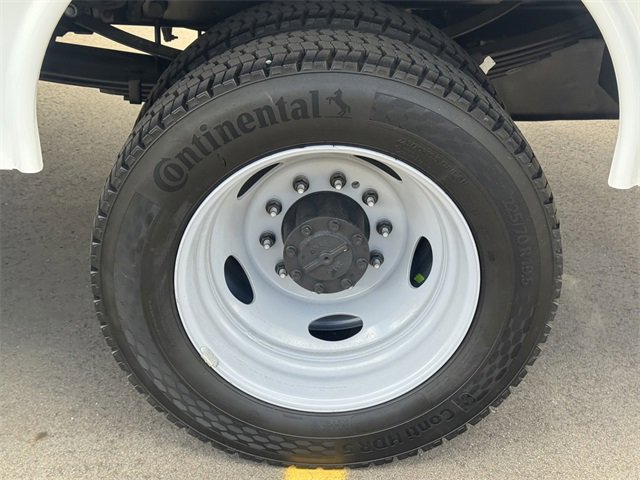 New 2025 Ford F550 4x4 SuperCab Super Duty w/ XL Chrome Package image 9