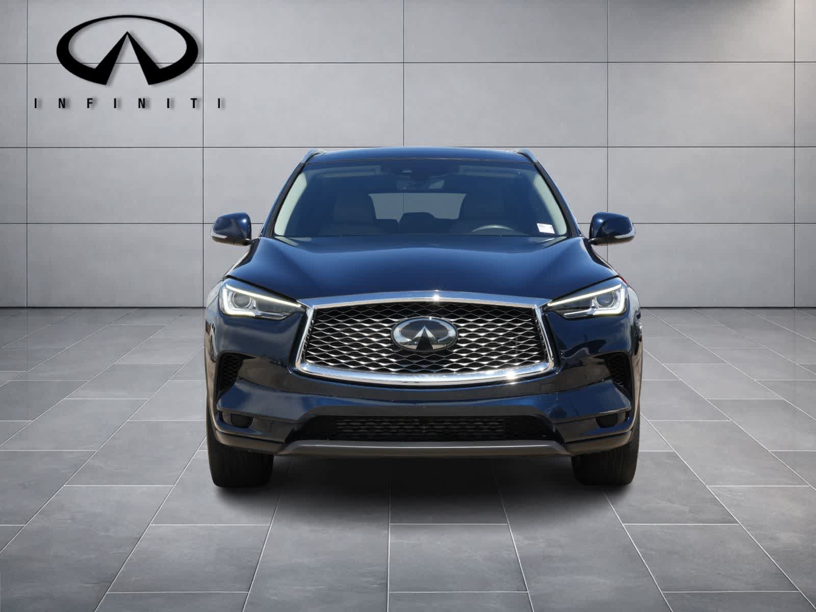 Certified 2024 INFINITI QX60 Luxe FWD image 2