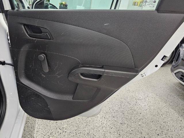 Used 2018 Chevrolet Sonic LT FWD image 25