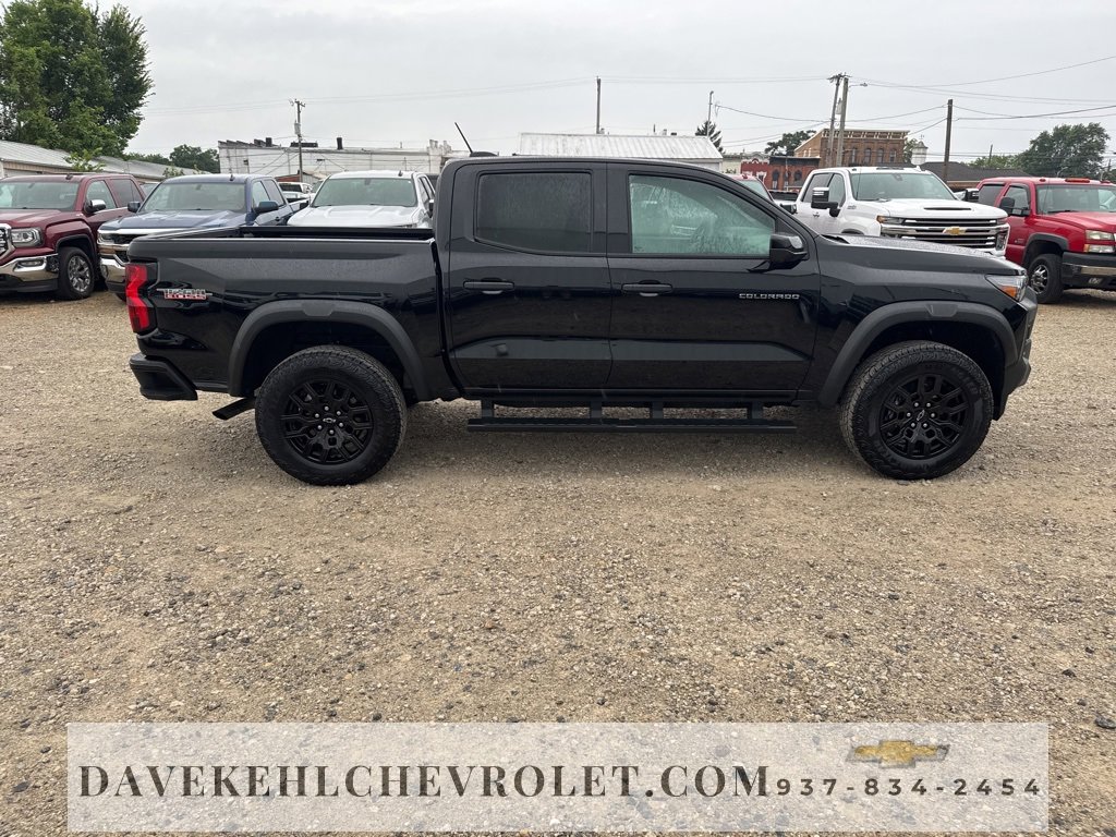 Used 2024 Chevrolet Colorado Trail Boss w/ Technology Package image 7