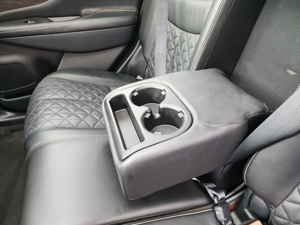 Used 2023 Nissan Murano Platinum AWD/4WD image 14