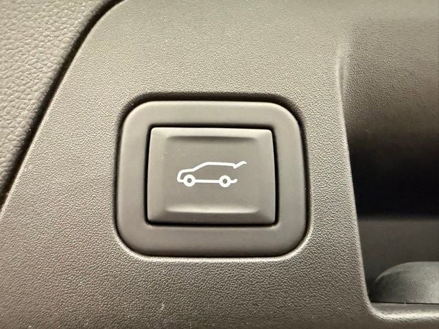 Used 2023 Buick Envision Avenir AWD/4WD image 25