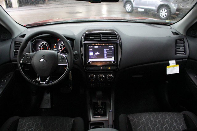 New 2026 Mitsubishi Outlander Sport LE AWD/4WD image 20