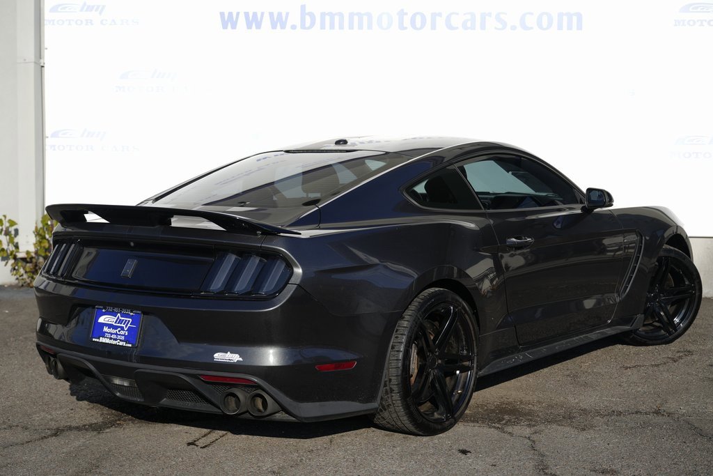 Used 2017 Ford Mustang Shelby GT350 image 3
