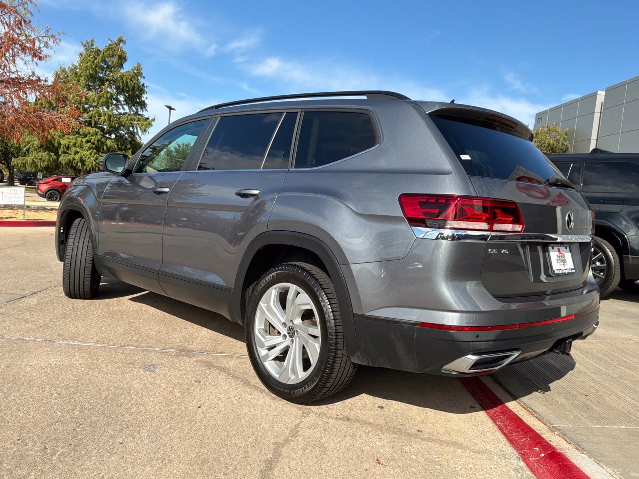 Used 2022 Volkswagen Atlas SE AWD/4WD image 8