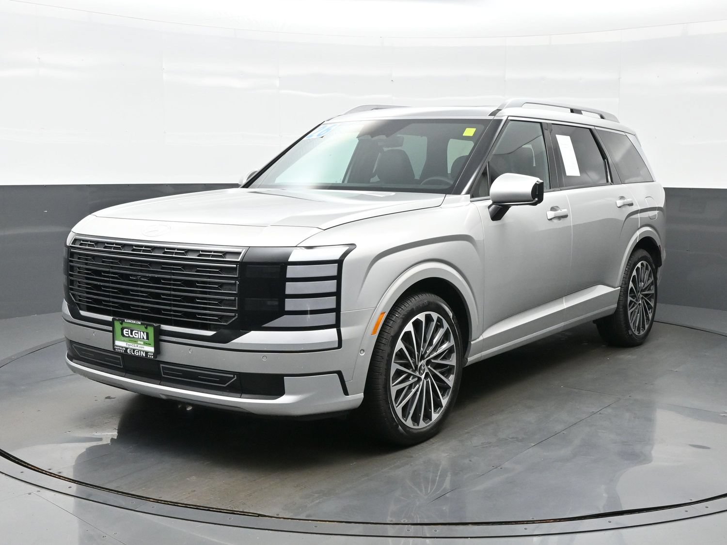 Used 2026 Hyundai Palisade Calligraphy AWD/4WD image 2