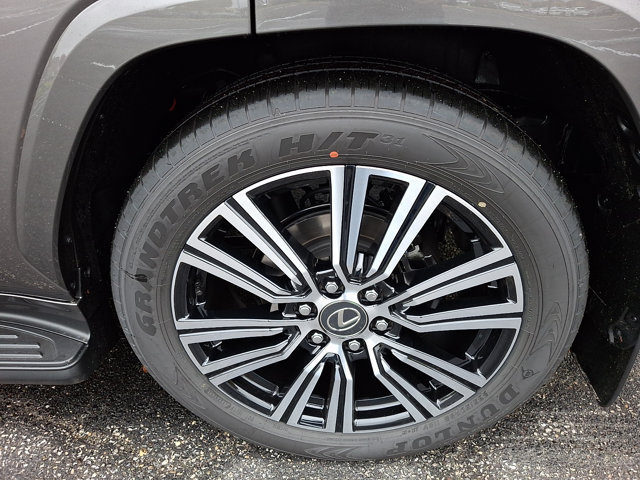 New 2026 Lexus LX 700h Luxury AWD/4WD image 5