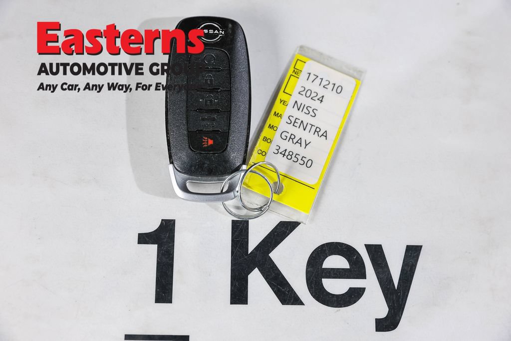 Used 2024 Nissan Sentra SR FWD image 25