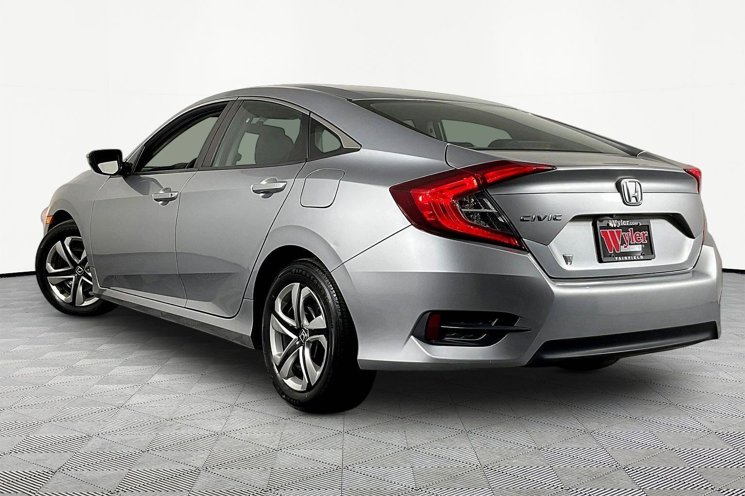 Used 2017 Honda Civic LX image 4