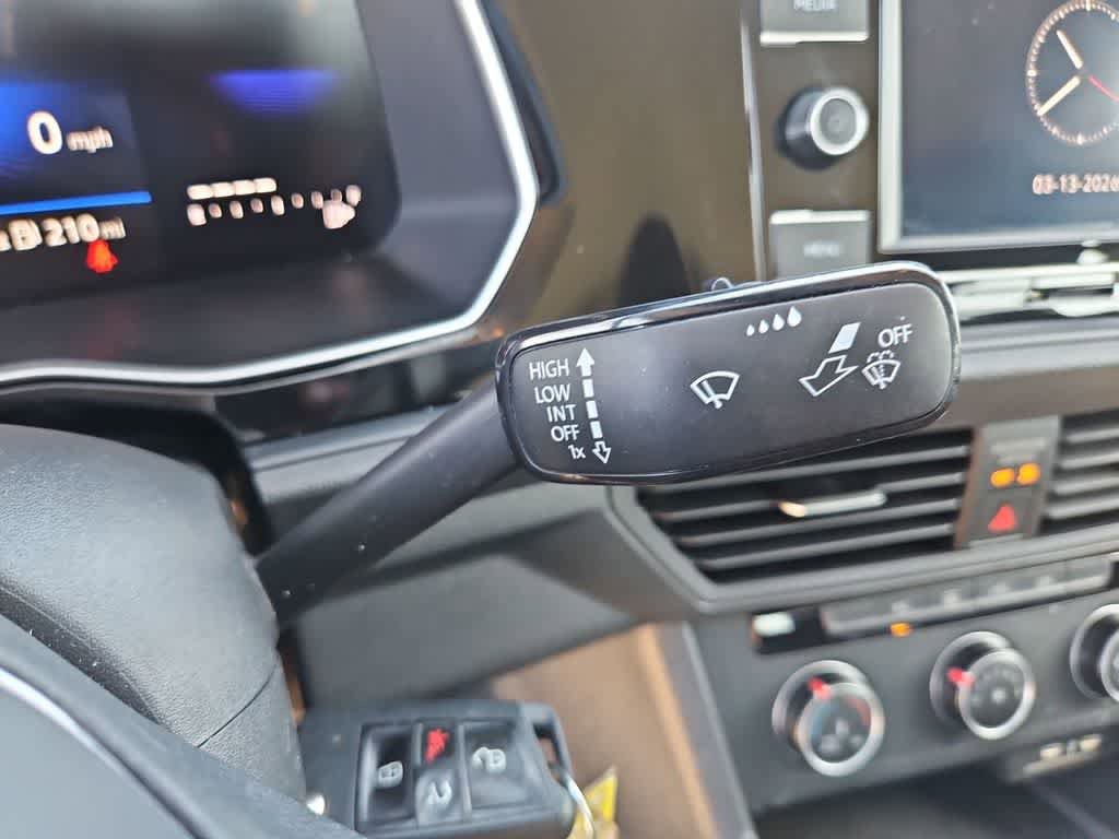 Used 2024 Volkswagen Jetta S FWD image 25