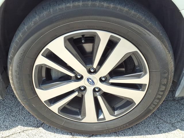 Used 2019 Subaru Outback 3.6R Limited w/ Popular Package #2 AWD/4WD image 29