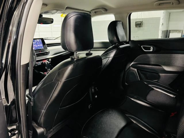 Used 2022 Jeep Compass Latitude FWD image 20