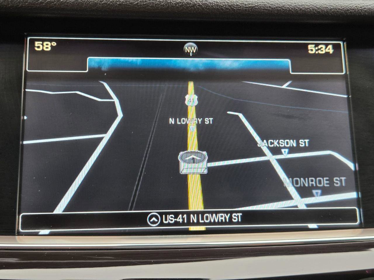 Used 2017 Cadillac XT5 Luxury w/ Driver Awareness Package FWD image 29