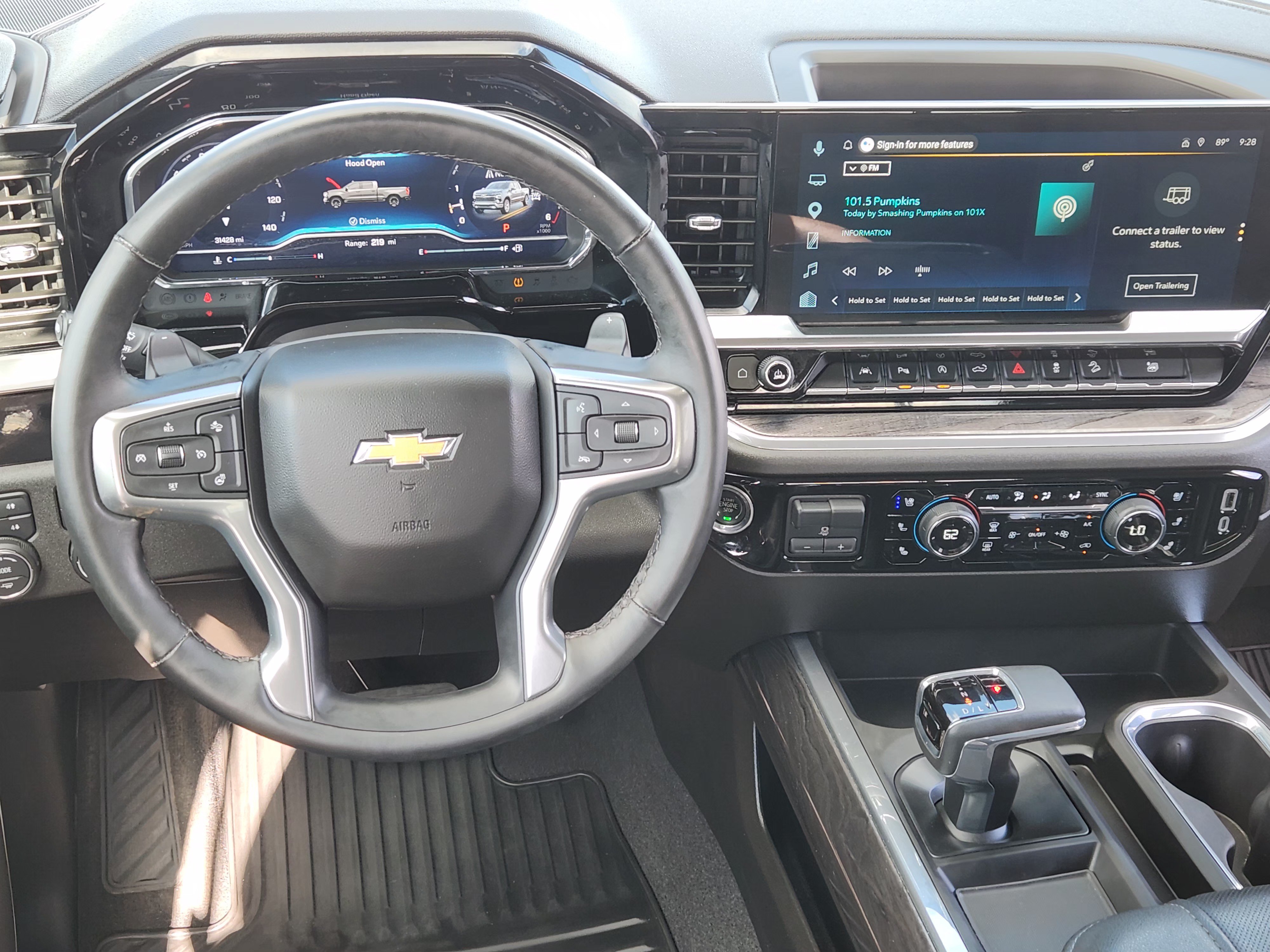 Used 2025 Chevrolet Silverado 1500 LTZ w/ Z71 Off-Road Package AWD/4WD image 27