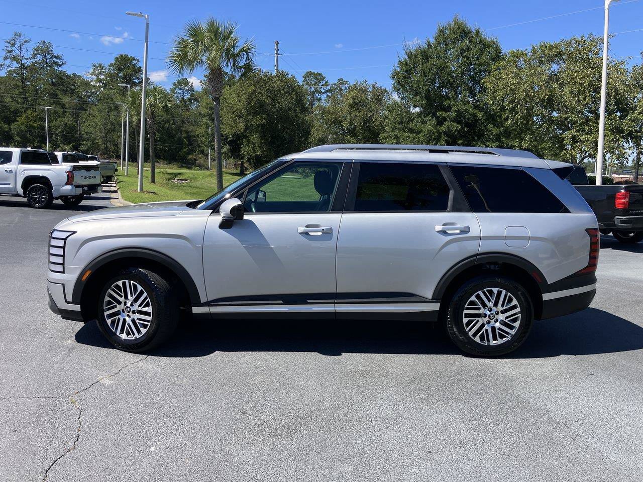 Used 2026 Hyundai Palisade SEL AWD/4WD image 2
