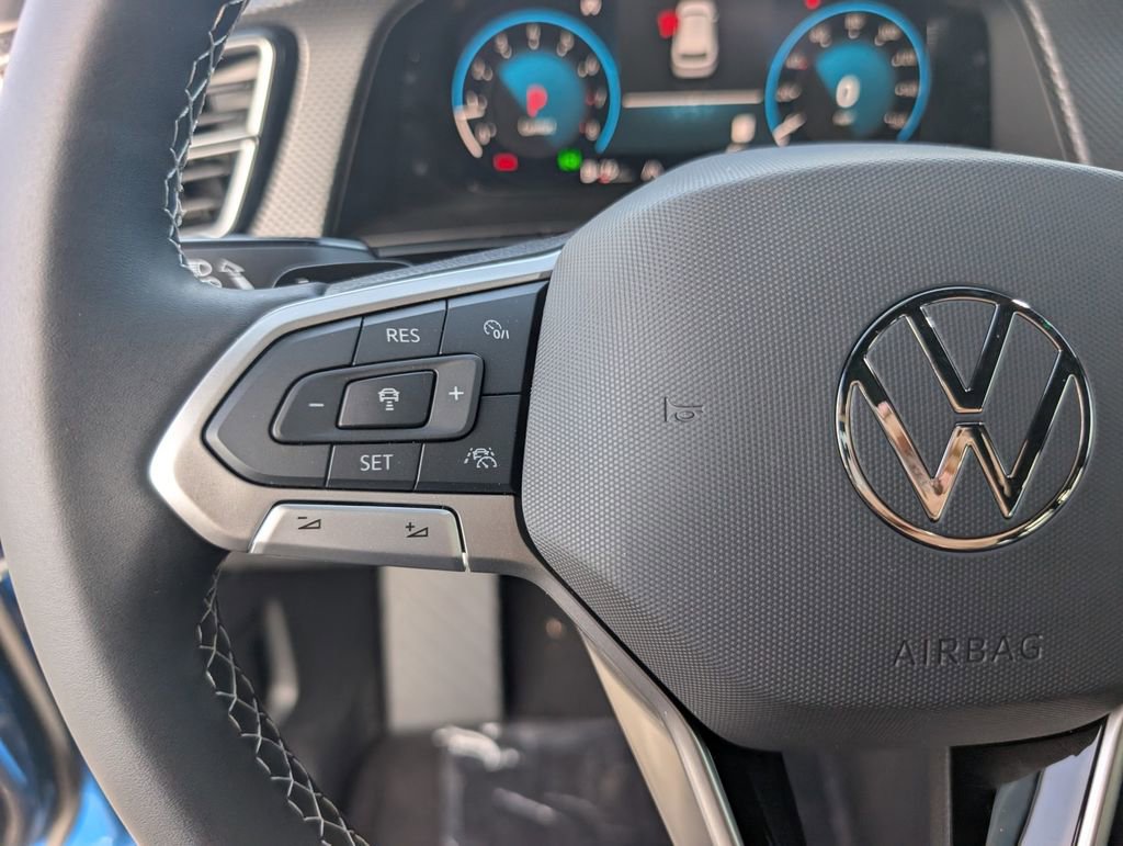 New 2025 Volkswagen Atlas Cross Sport SEL image 15