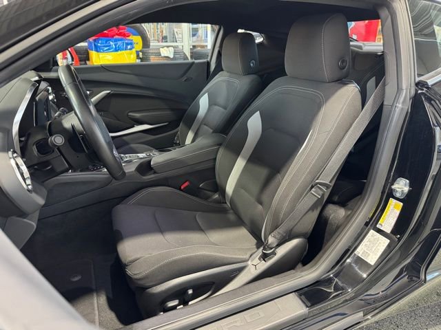 Used 2020 Chevrolet Camaro LT image 18