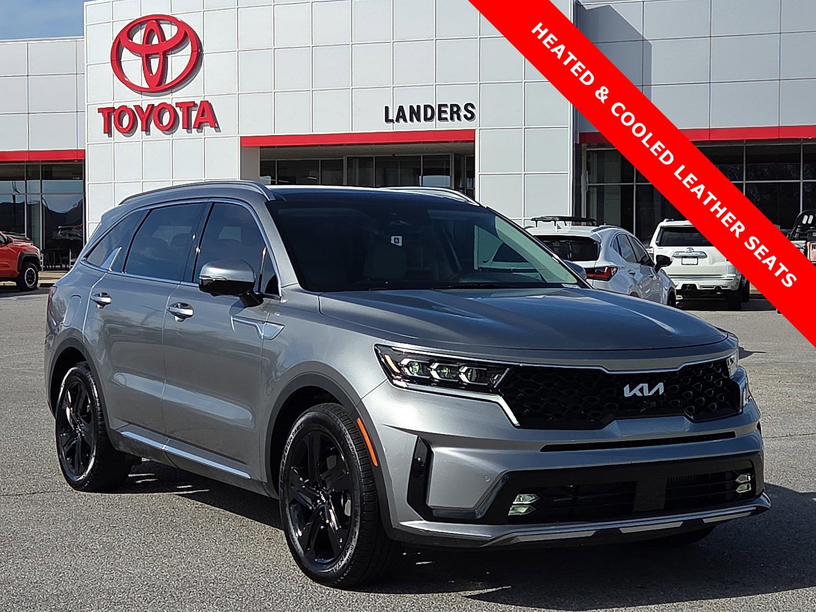 Used 2023 Kia Sorento SX Prestige image 1