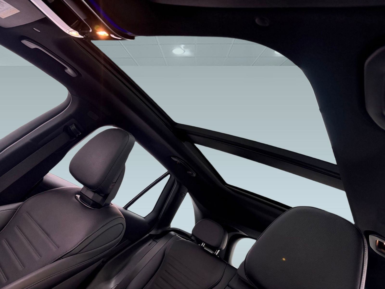 Certified 2025 Mercedes-Benz GLC 43 AMG 4MATIC image 14