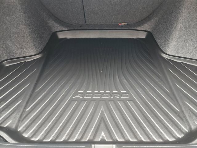 Used 2019 Honda Accord EX-L image 32