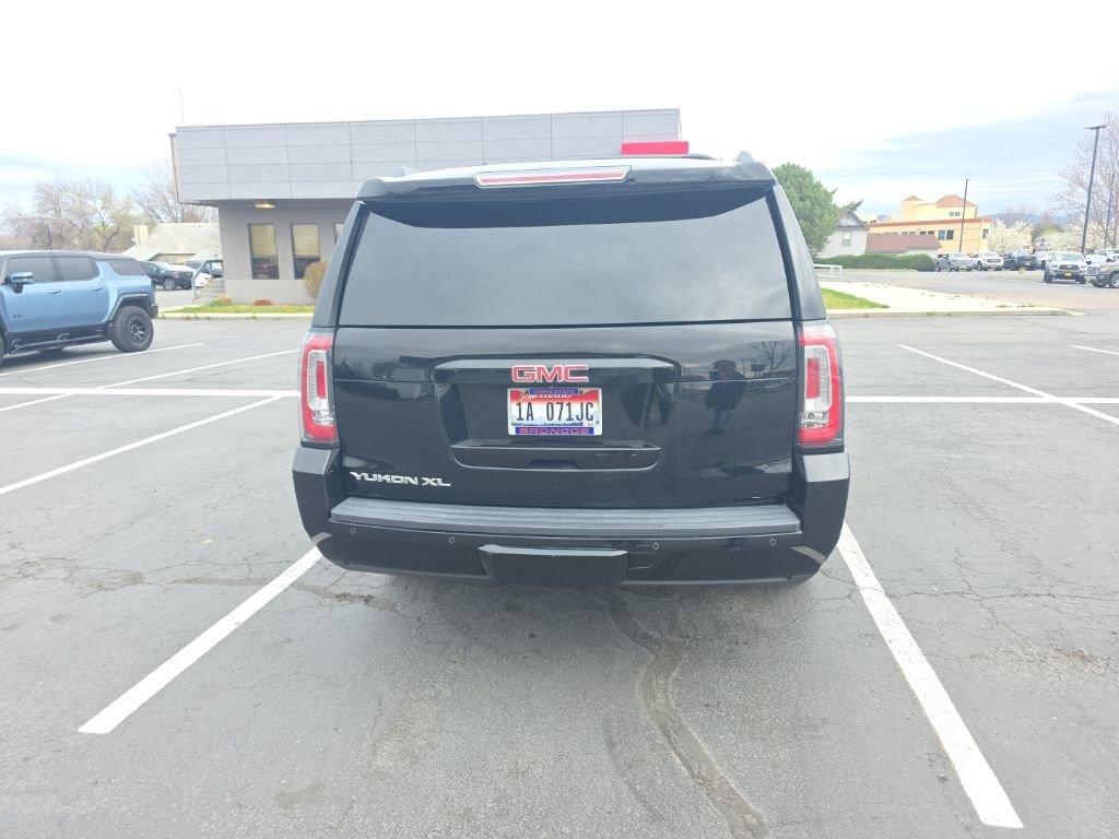 Used 2015 GMC Yukon XL SLT w/ Open Road Package image 7