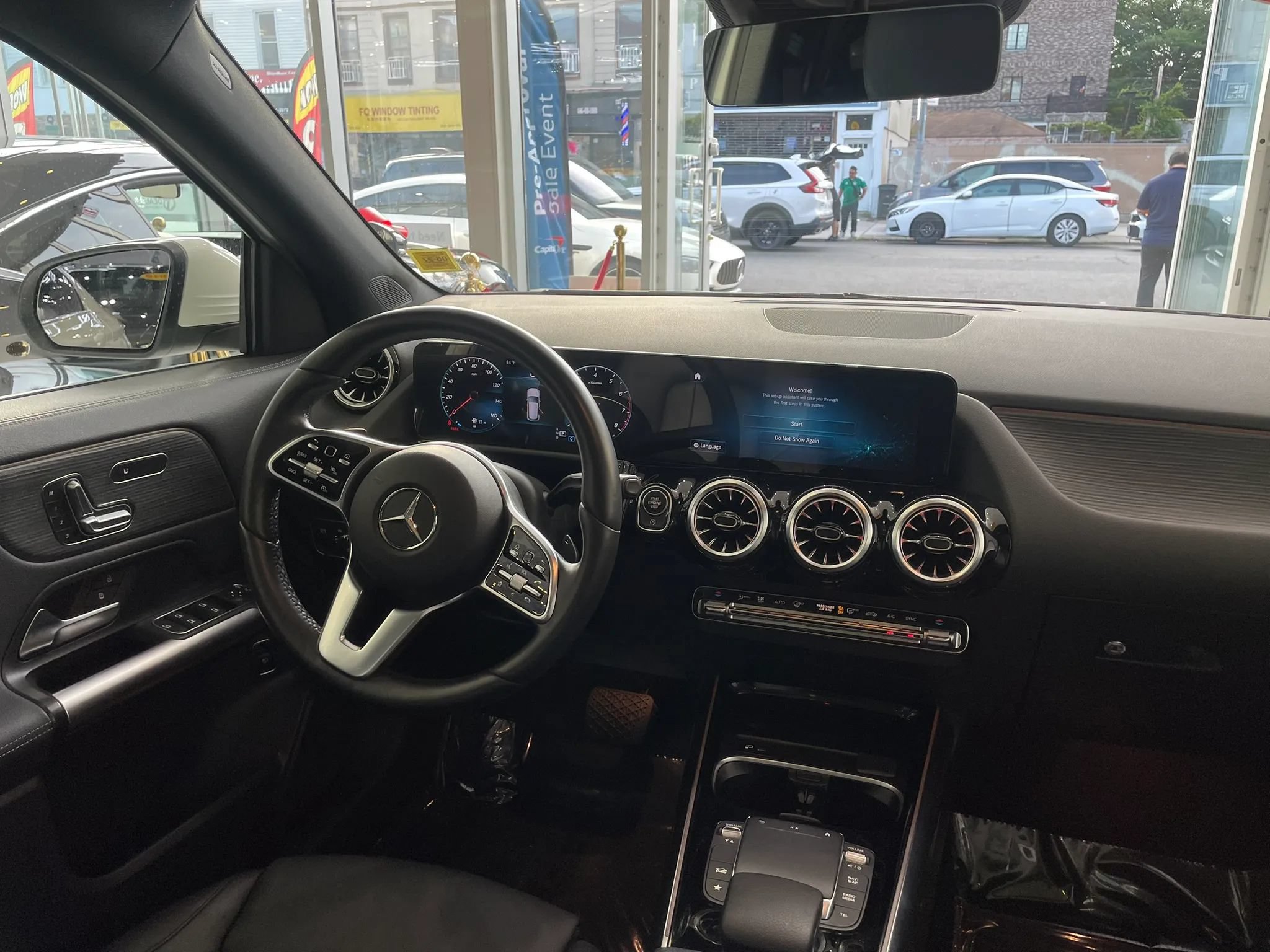 Used 2023 Mercedes-Benz GLA 250 4MATIC image 22