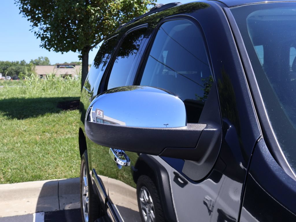 Used 2011 Chevrolet Tahoe LS w/ Regional Value Package AWD/4WD image 7