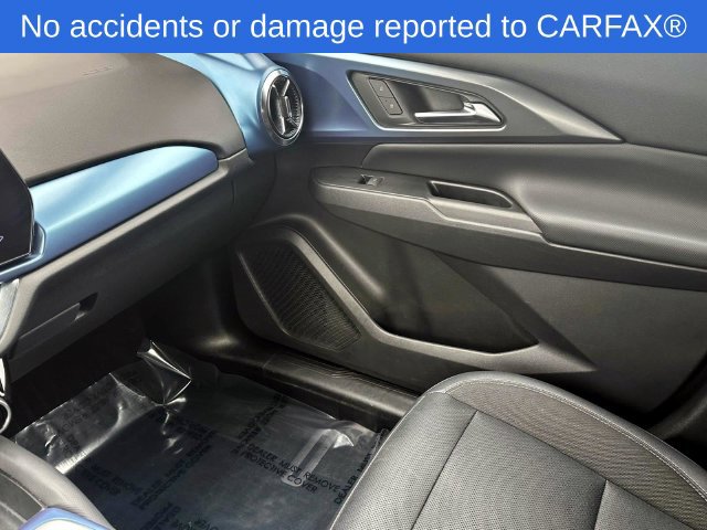 Certified 2024 Chevrolet Equinox EV LT FWD image 32