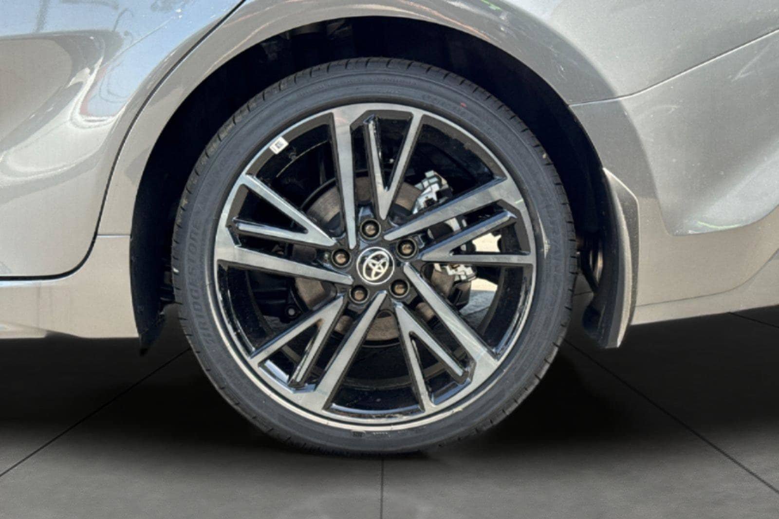 New 2026 Toyota Camry XSE AWD/4WD image 33