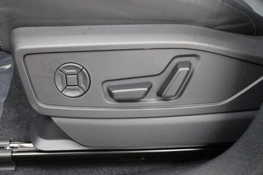 New 2025 Audi Q5 Prestige AWD/4WD image 19