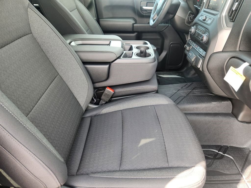 New 2026 Chevrolet Silverado 2500 Custom w/ Custom Value Package AWD/4WD image 14