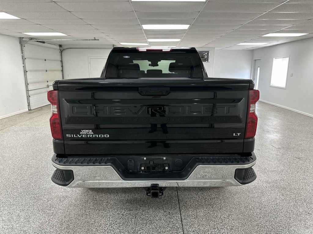 Used 2024 Chevrolet Silverado 1500 LT AWD/4WD image 7