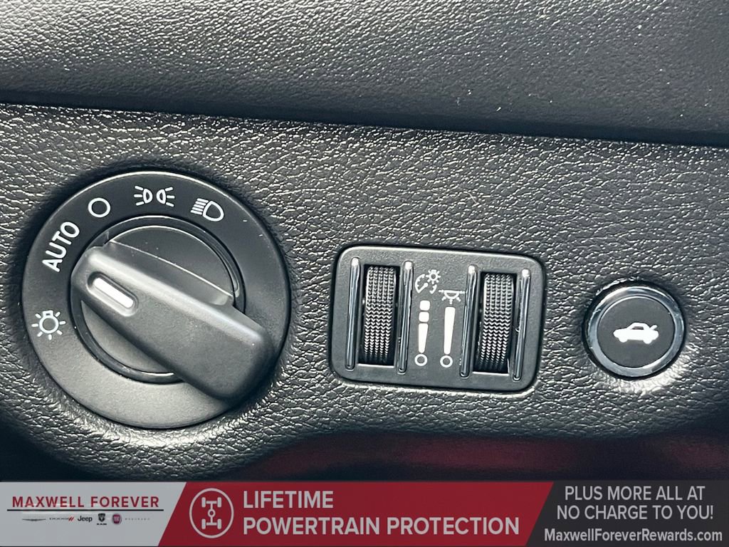 Used 2022 Dodge Charger Scat Pack image 12